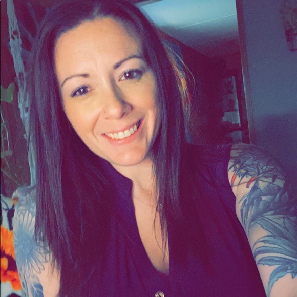 Meet your Posher, Chynna - Picture 1 of 1